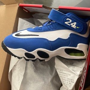 Nike Griffey Max 1